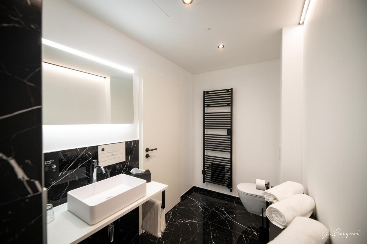 Les Thermes De Spa By La Cour De La Reine Hotel, Suites & Acces Gratuit Au Centre Thermal Luaran gambar