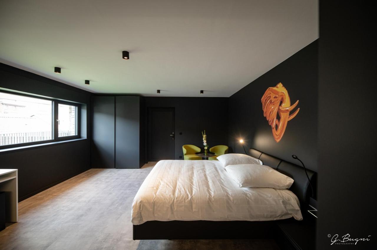Les Thermes De Spa By La Cour De La Reine Hotel, Suites & Acces Gratuit Au Centre Thermal Luaran gambar