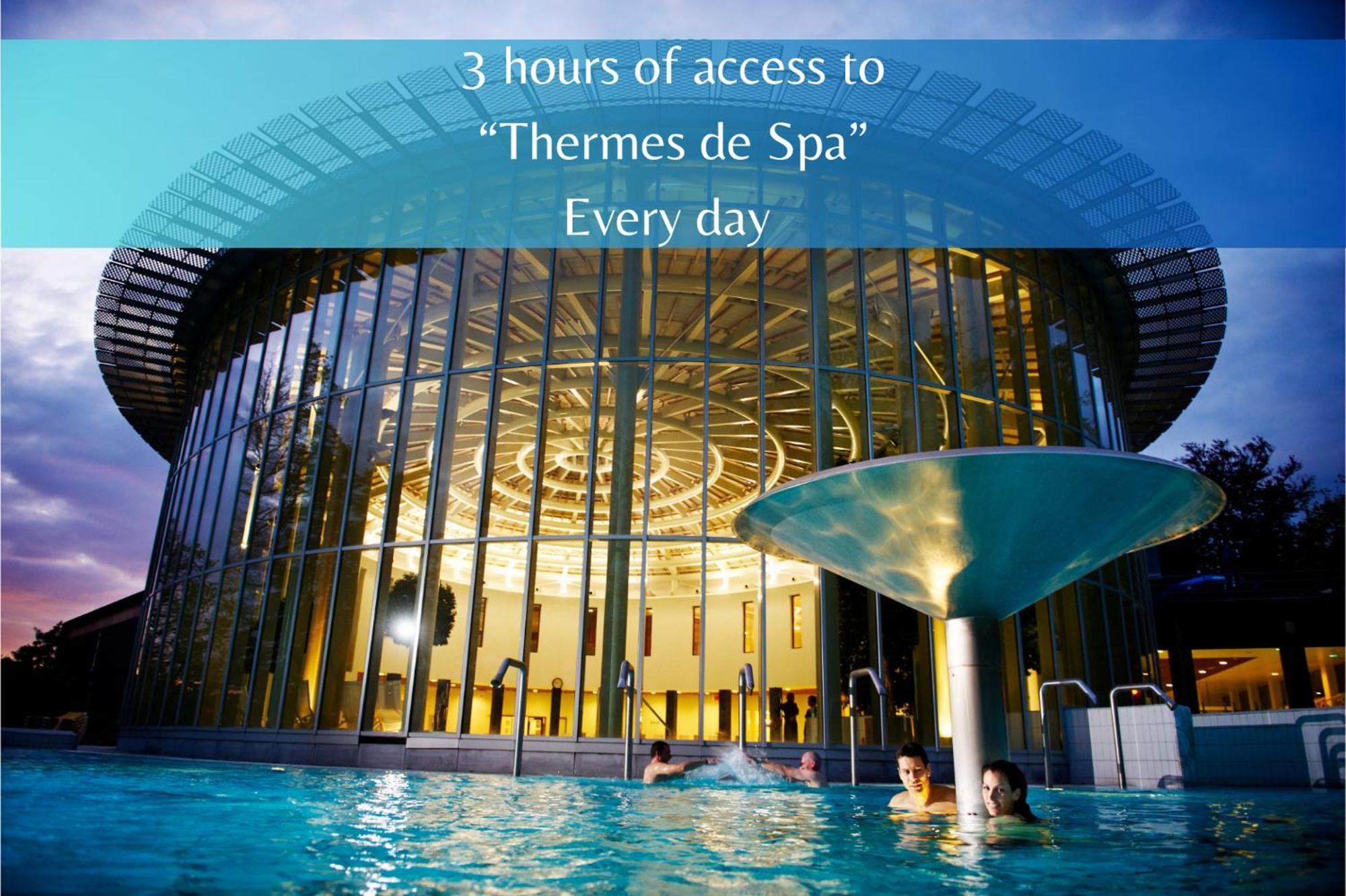 Les Thermes De Spa By La Cour De La Reine Hotel, Suites & Acces Gratuit Au Centre Thermal Luaran gambar